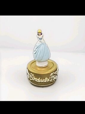 Collectable Vintage Cinderella Thimble Disney porcelain 2"